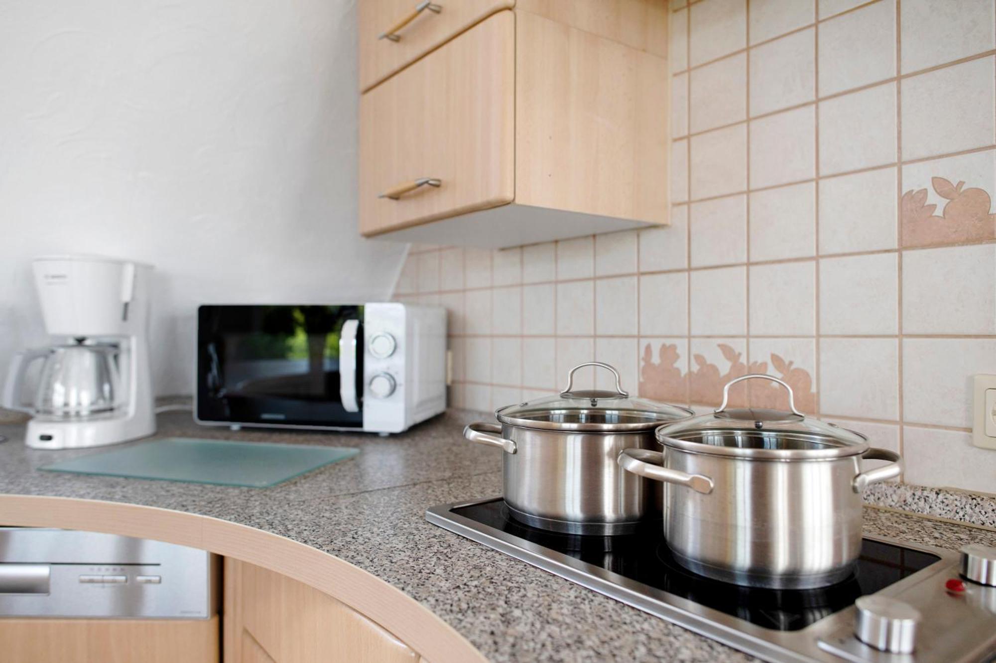 Wellness Ferienwohnung Mueller روستوك المظهر الخارجي الصورة